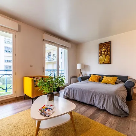 Vieux - Balcon - Parking * リール