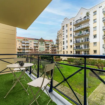 Vieux - Balcon - Parking